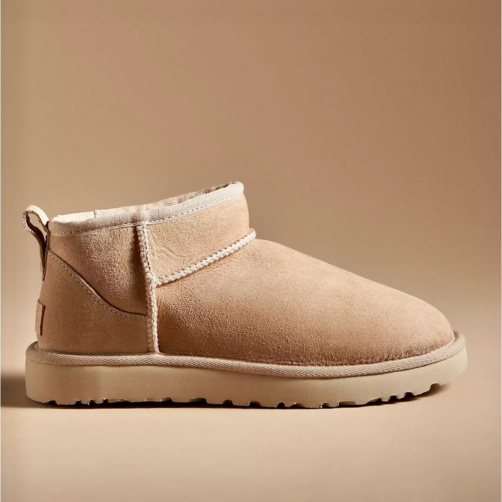 UGG Women’s Classic Ultra Mini II Sueded Boots